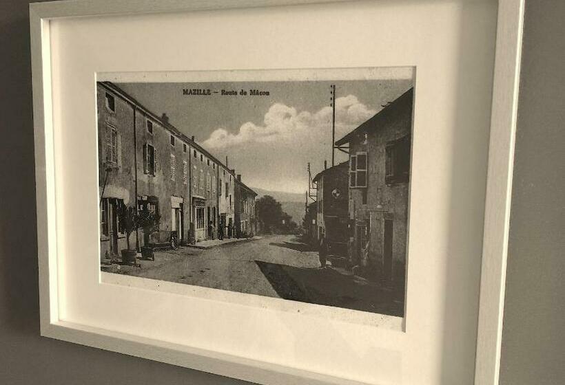 חדר סופריור לשלושה, L'estaminet