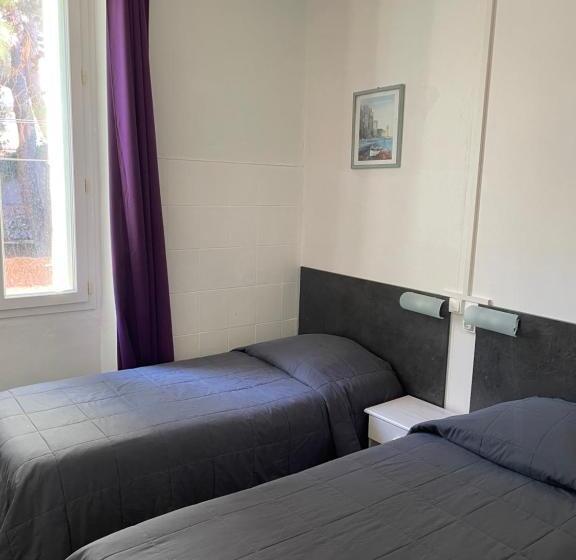 Люкс 2 Спальни, Restaurant Les Paquebots