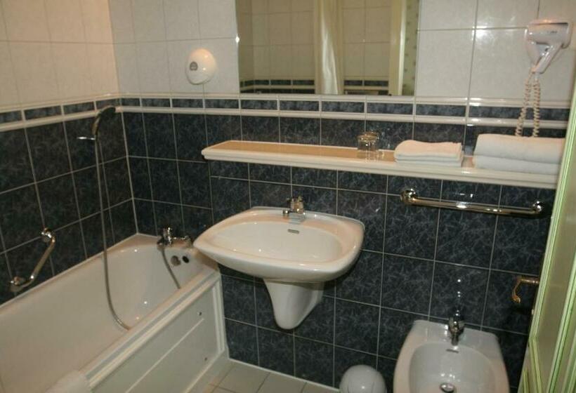 Standardzimmer mit Meerblick, Royal Albion