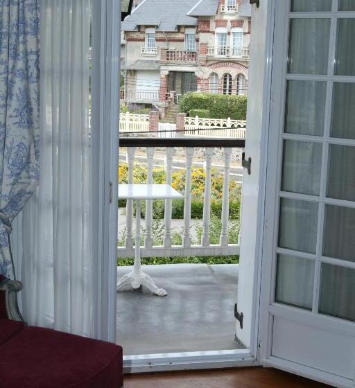 Standardzimmer mit Meerblick & Balkon, Royal Albion