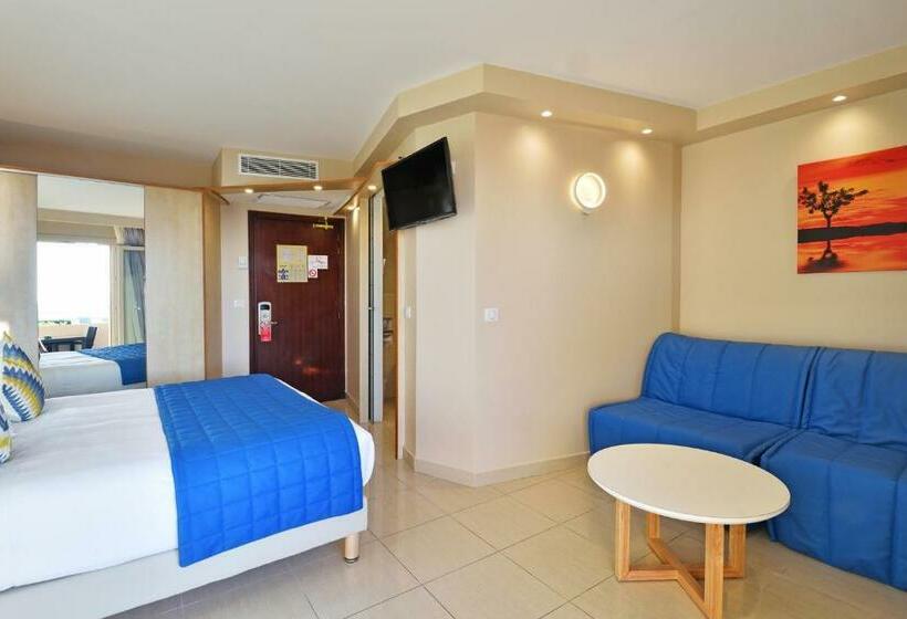 １階のスタンダードルーム, Tettola