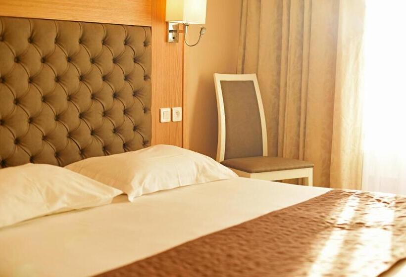 バルコニー付きスタンダードルーム, Tettola