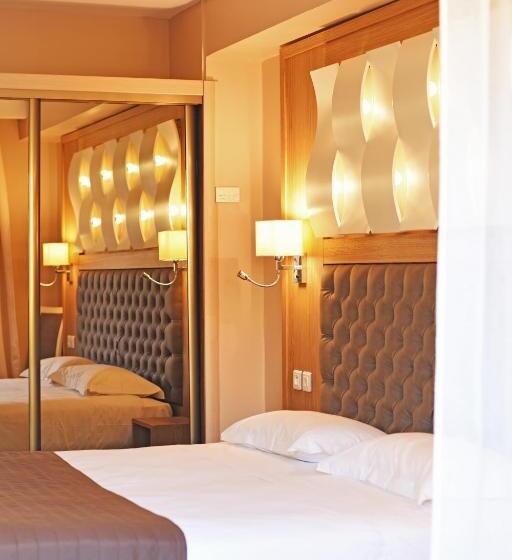 バルコニー付きスタンダードルーム, Tettola