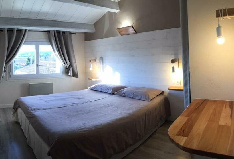 スタンダードルーム, Logis Hotel L  Auberge D Uzes