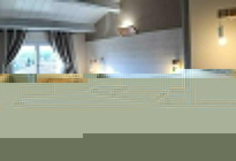 ファミリールーム, Logis Hotel L  Auberge D Uzes