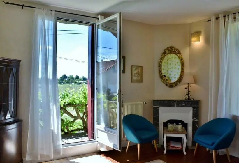 Standard-huone Puutarhanäkymä, Chambres D Hôtes Dîners Piscine Centre Ville Bergerac 5km Domaine De Bellevue Cottage