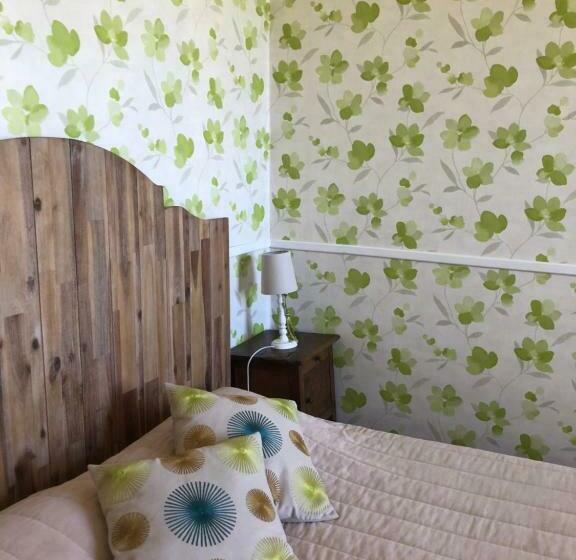 标准房带园景, Chambres D Hôtes   Dîners   Piscine   Centre Ville Bergerac 5km   Domaine De Bellevue Cottage