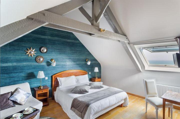 オーシャンビューのスーペリアトリプルルーム, La Metairie Du Vauhariot   Chambre Ou Lodge   Piscine Chauffée   Vue Mer Et Mont Saint Michel   Gr34