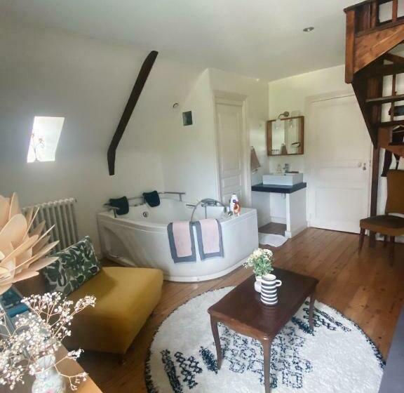 اتاق استاندارد با چشمانداز باغ, Villa Tourelle