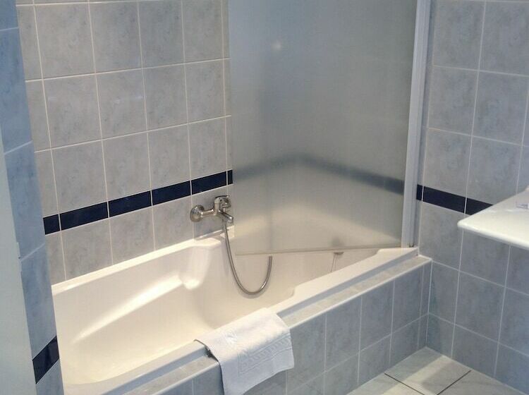 Номер Superior, Amadeus