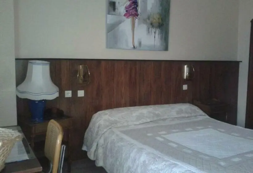 Standard-huone, Annapolis