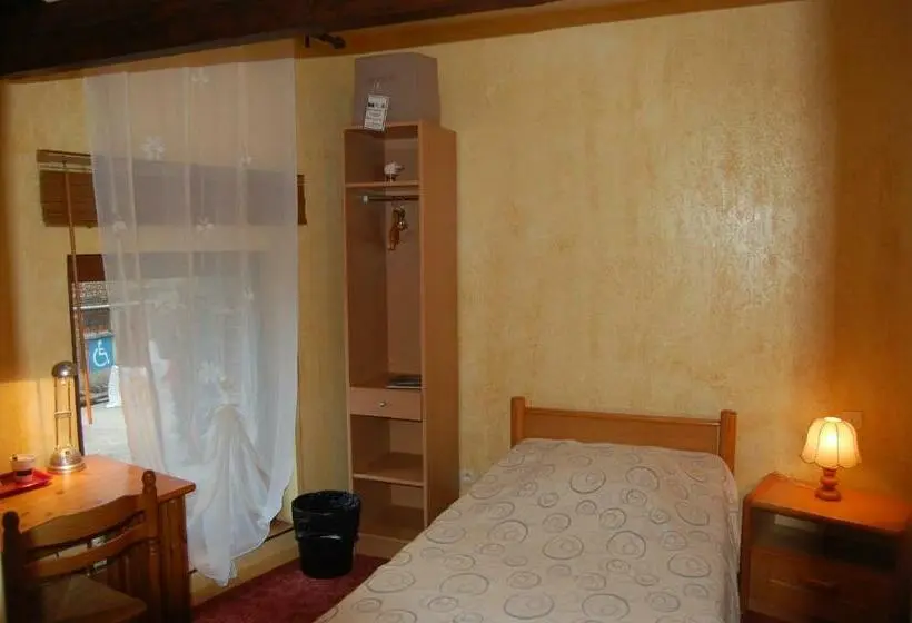 スタンダードシングルルーム, Auberge Du Bord Des Eaux   Demi Pension Assurée Sur Réservation