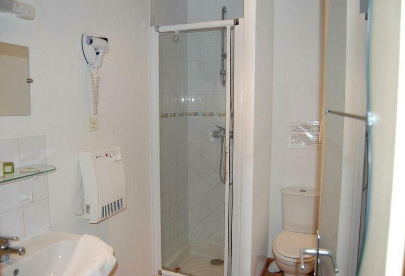 غرفة قياسية فردية, Auberge Du Bord Des Eaux   Demi Pension Assurée Sur Réservation