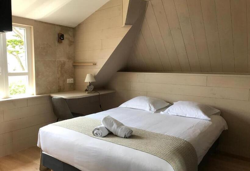 Номер Стандарт, D'angleterre