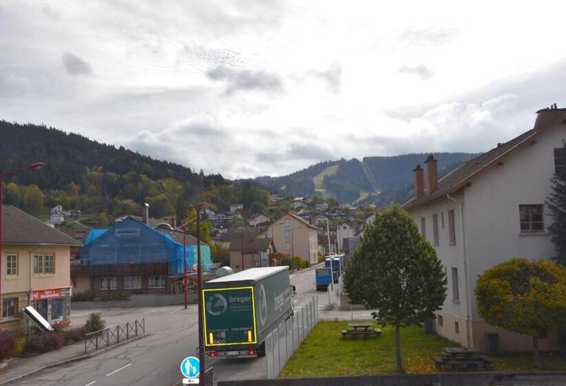 اتاق استاندارد با بالکن, Gai Relais