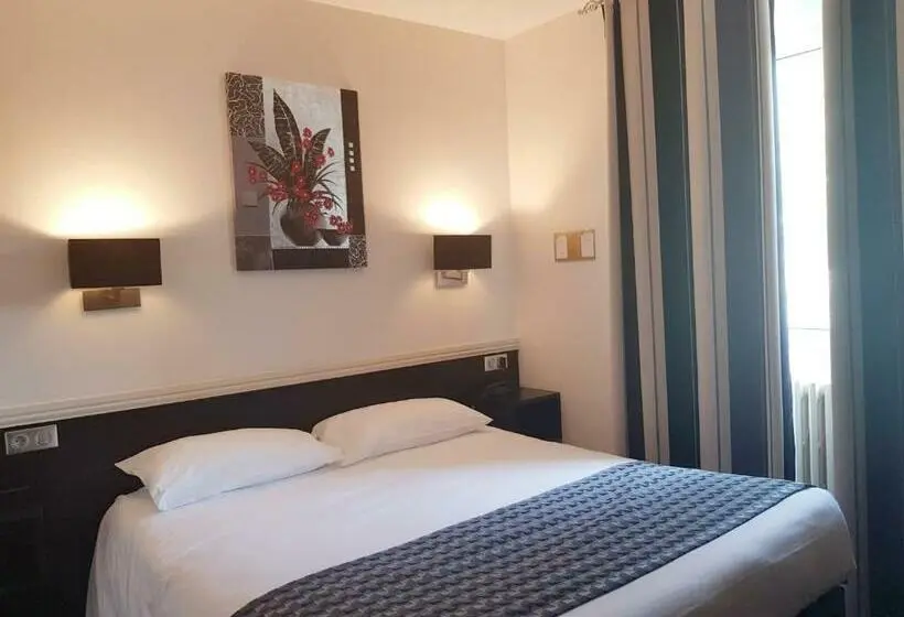 スーペリアールーム, Hostellerie De Bretonnière   Groupe Logis Hotels