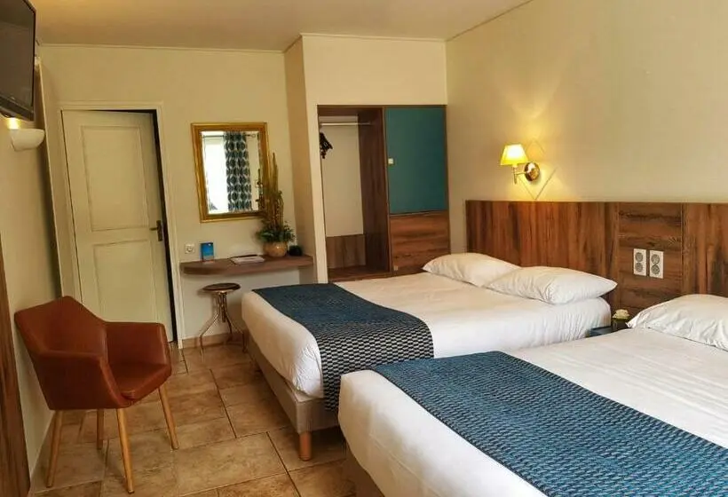 ファミリールーム, Hostellerie De Bretonnière   Groupe Logis Hotels