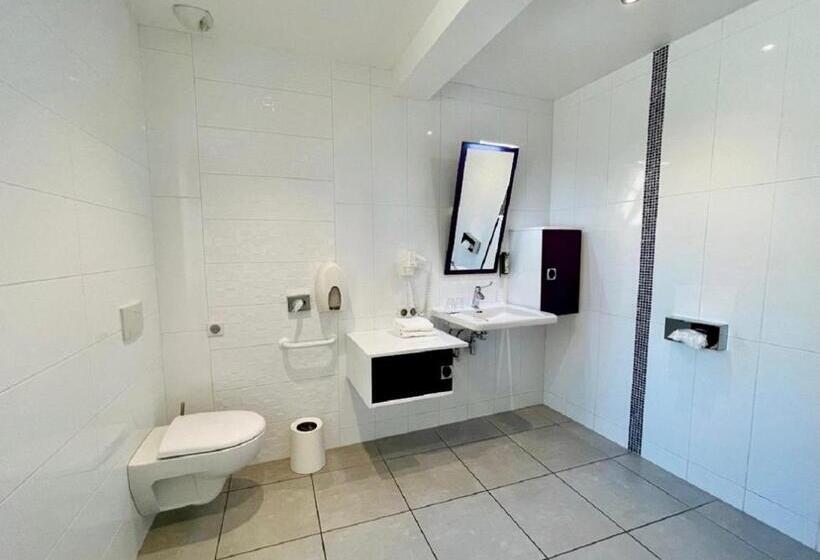 اتاق استاندارد, Hostellerie De Bretonnière   Groupe Logis Hotels
