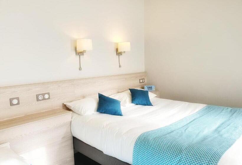 标准三人间, Hostellerie De Bretonnière   Groupe Logis Hotels