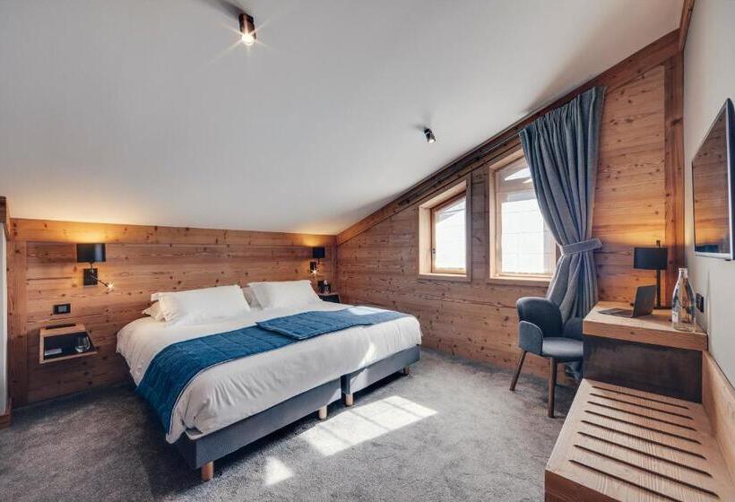 سوییت دوبلکس, Avancher