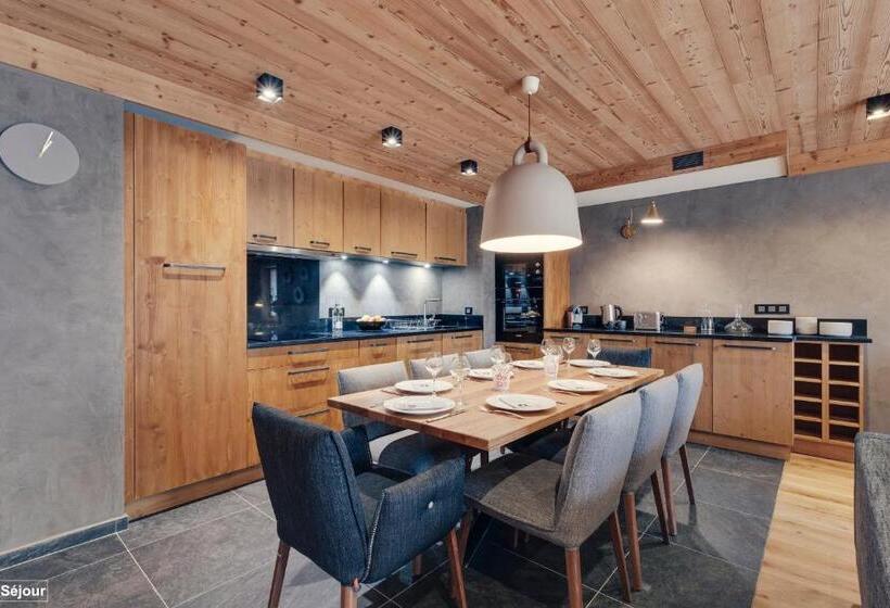 آپارتمان 3 خوابه, Avancher