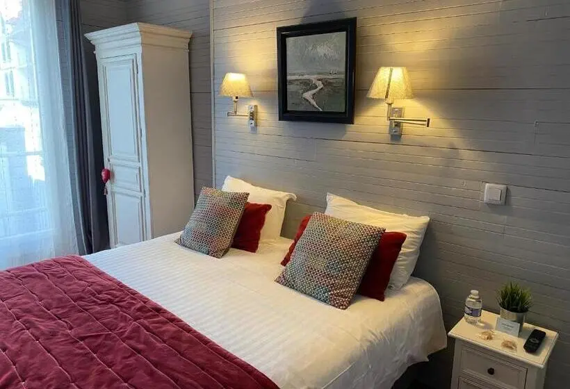 اتاق پرستیژ, Hôtel De Charme Equinoxe