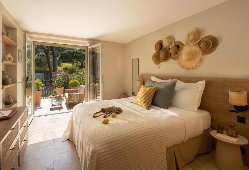 Номер Стандарт, Hôtel L Escalet