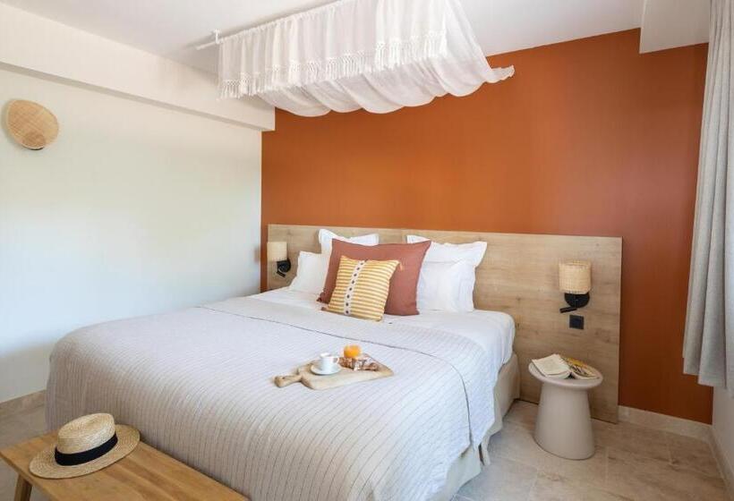 Люкс с Террасой, Hôtel L Escalet