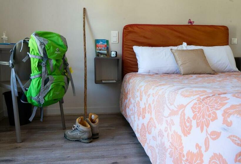 غرفة قياسية, Hôtel Juantorena