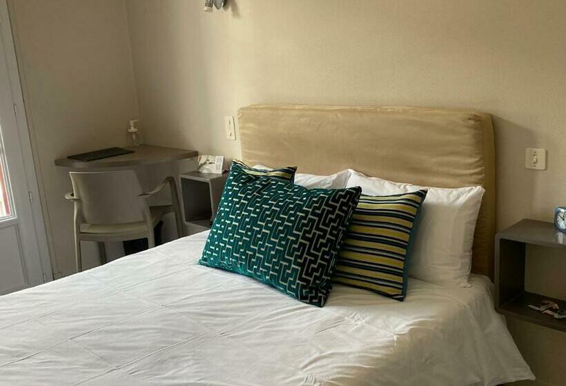 标准间, Hôtel Juantorena