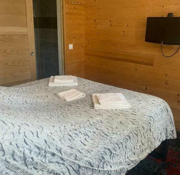 スタンダード4人部屋, Hôtel L équipe