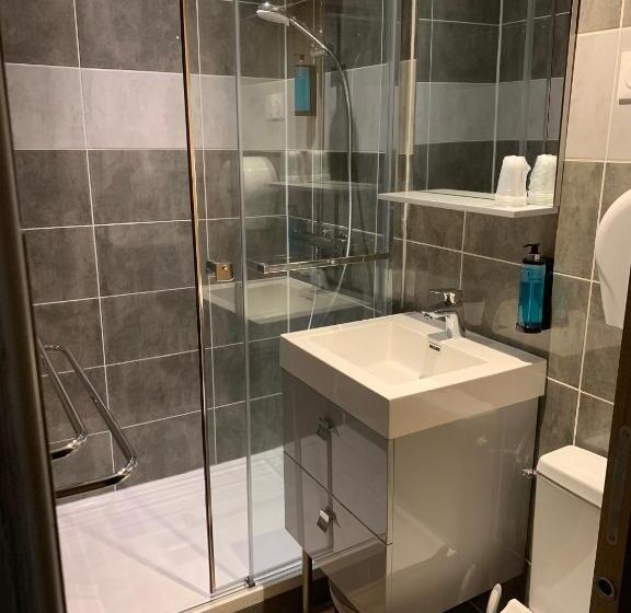 バルコニー付スタンダード4ベッドルーム, Hôtel L équipe