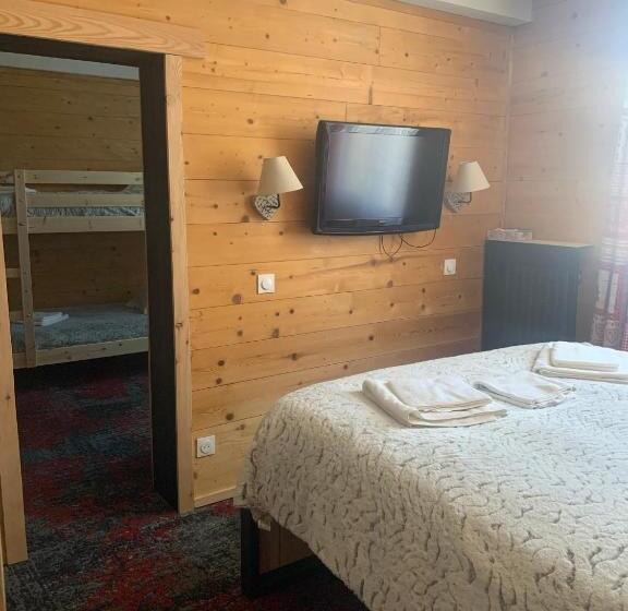 ファミリールーム, Hôtel L équipe