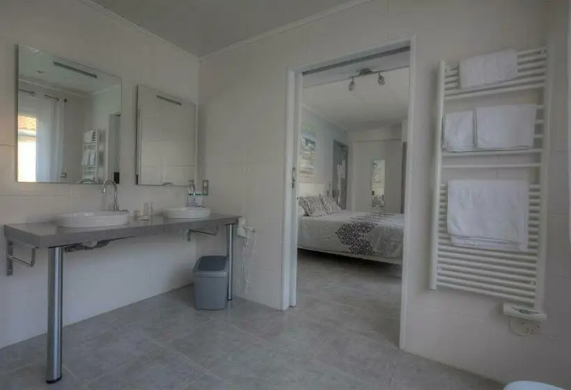 デラックスルーム, Hôtel Le Nautile