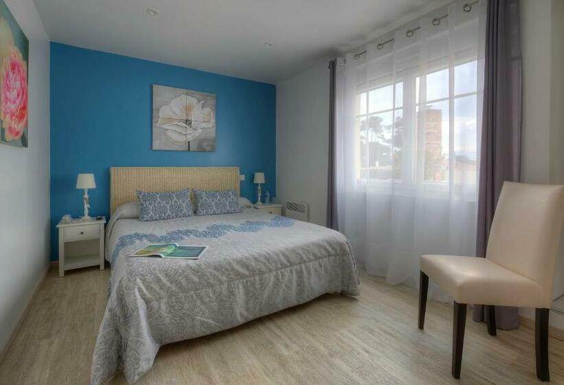 غرفة سوبيريور, Hôtel Le Nautile