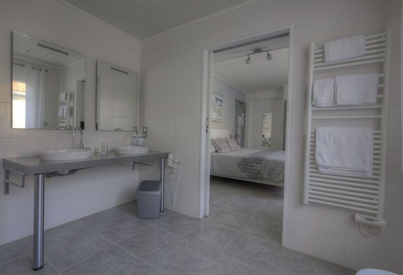 חדר דלוקס, Hôtel Le Nautile