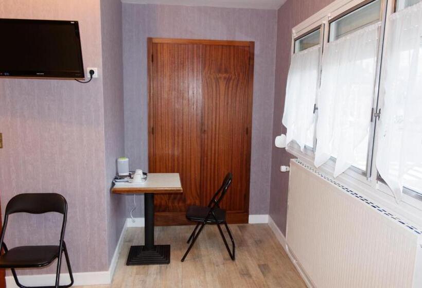 غرفة قياسية, Hôtel Le Relais