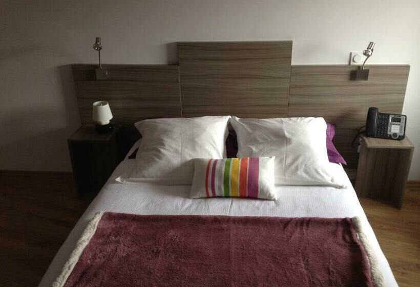 标准间, Le Saint Amand