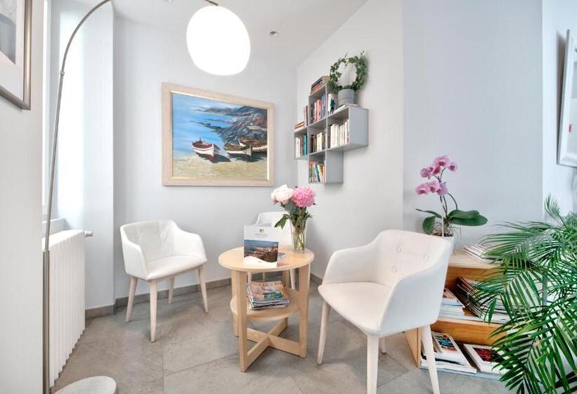 Номер Стандарт, Hôtel Le Saphir