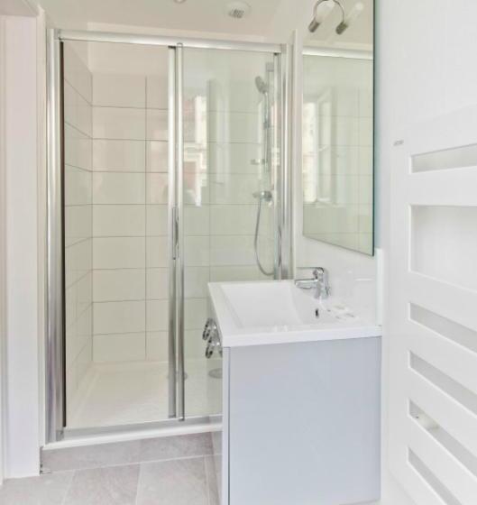 Номер Стандарт с Балконом, Hôtel Le Saphir