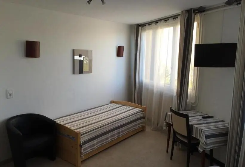 Standard Kolmen Hengen Huone, Auberge Les Mufliers Hôtel Les Forges