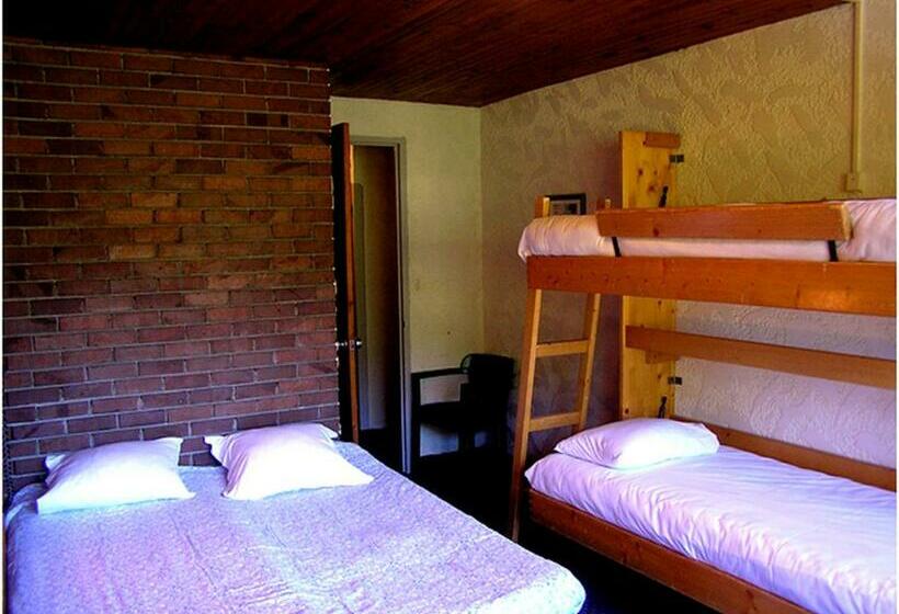 غرفة عائلية, Les Lores