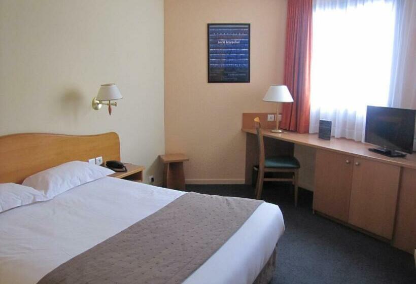 חדר סטנדרט נוף לגינה, Hôtel Restaurant De L Embarcadère