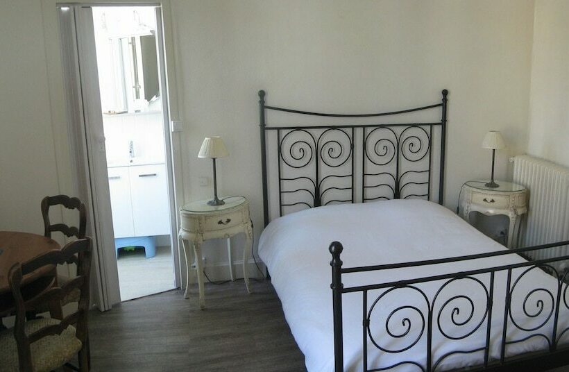 غرفة قياسية, Le Cassini Hôtel Restaurant