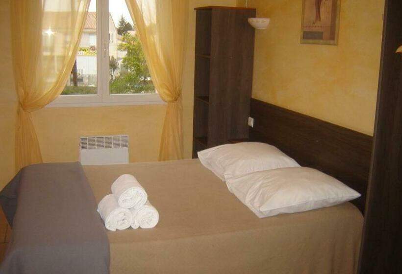 스탠다드 트리플 룸, Le Gambetta