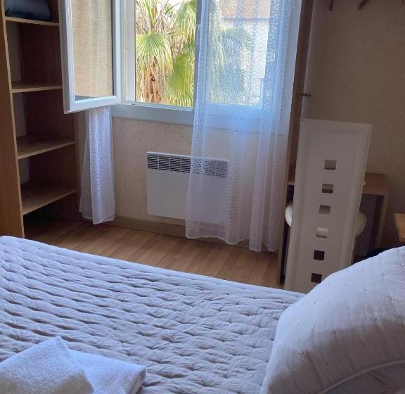 스탠다드 룸, Le Gambetta