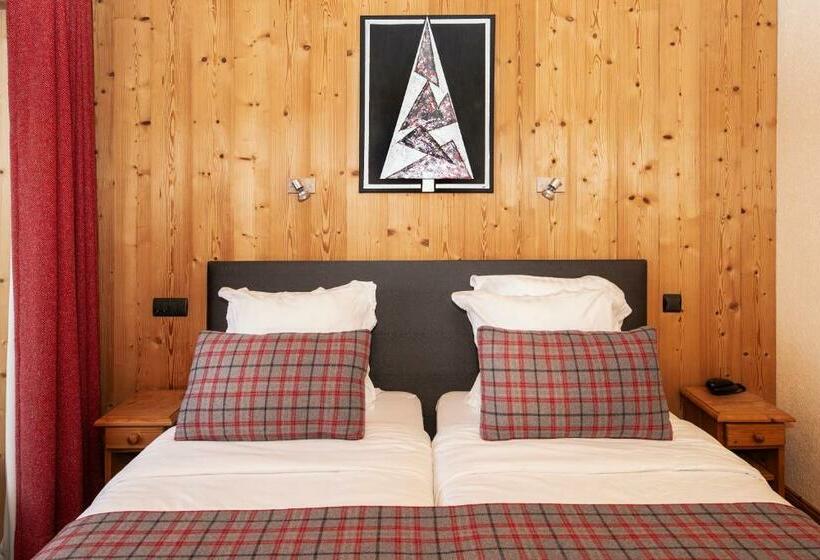 חדר סטנדרט, Hôtel Chalet Les Ecureuils Restaurant, Sauna & Spa Garage