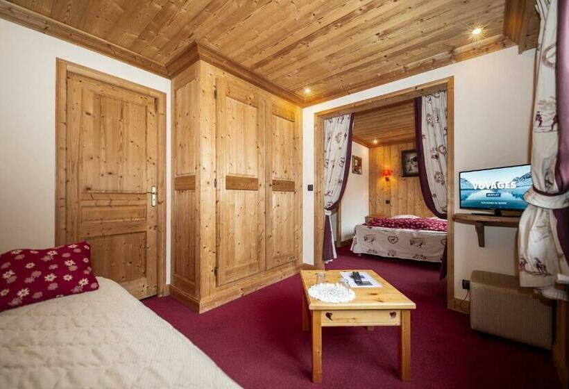 סוויטת ג'וניור, Hôtel Chalet Les Ecureuils Restaurant, Sauna & Spa Garage