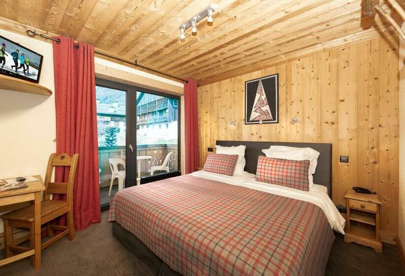 Номер Стандарт, Hôtel Chalet Les Ecureuils Restaurant, Sauna & Spa Garage