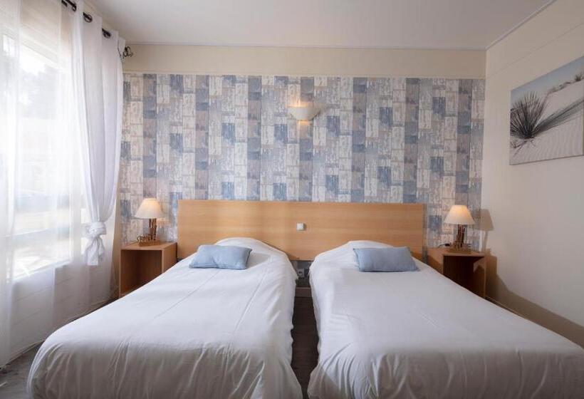 标准间, Les Rocailles